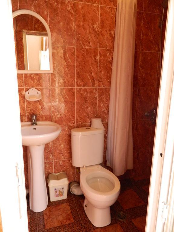Guest House Gidi Sighnaghi Ngoại thất bức ảnh